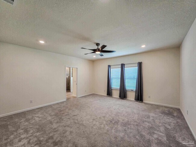Building Photo - 4149 Upper Walk Ln