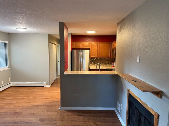 Building Photo - Beautiful 2 Bed 2 Bath in the heart of Boulder!