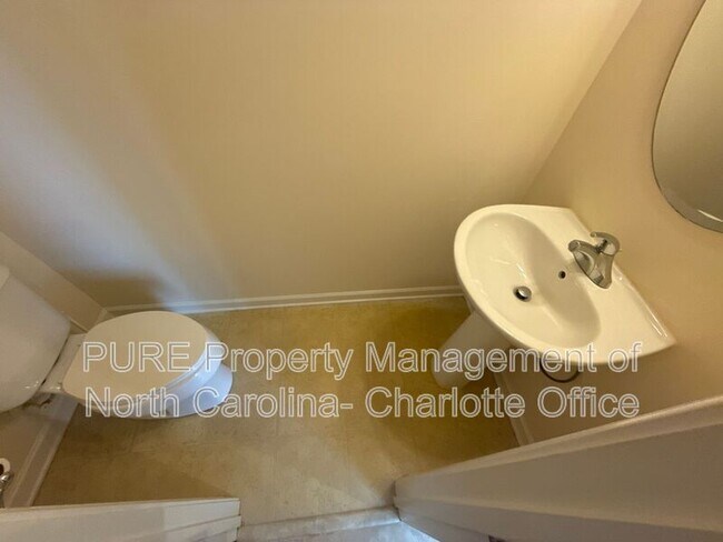 Building Photo - 175 Limerick Rd