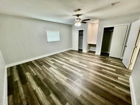 Building Photo - 101 Dante Cir