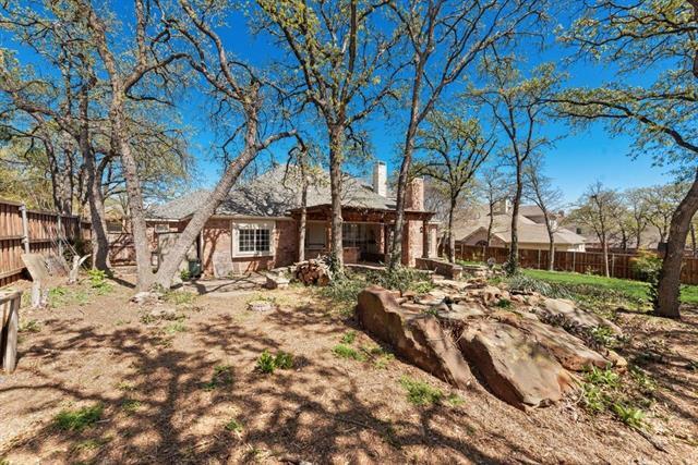 Building Photo - 608 Hawthorn Cir