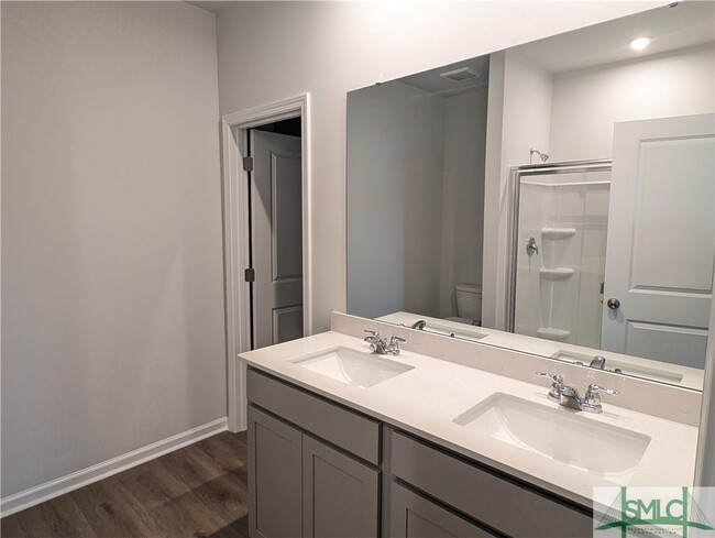 Building Photo - 52 Hardy Br