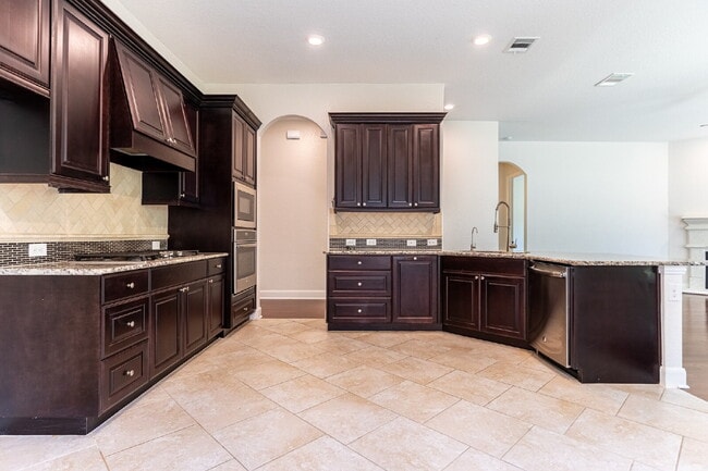 Building Photo - 5041 Country Nest