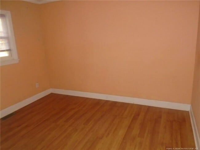 Building Photo - 217 Randolph Ave