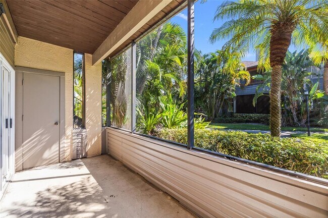 Building Photo - 10263 Gandy Blvd N