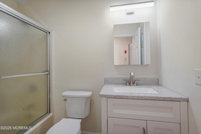 Building Photo - 105 Mt Ln