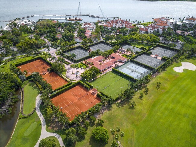 Building Photo - 4924 Fisher Island Dr
