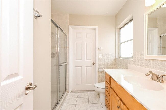 Building Photo - 3111 Mercer Rd