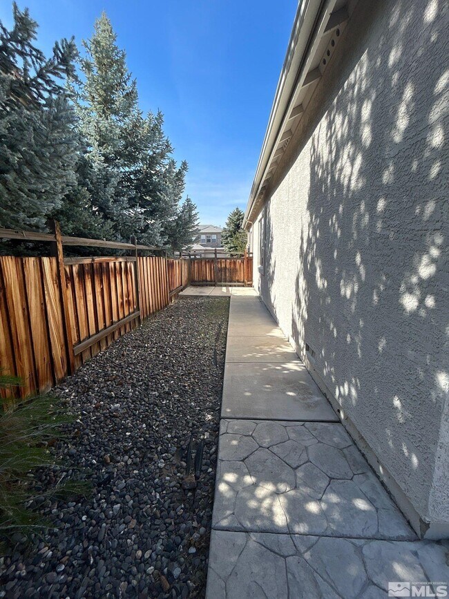 Building Photo - 6705 Cinnamon Dr