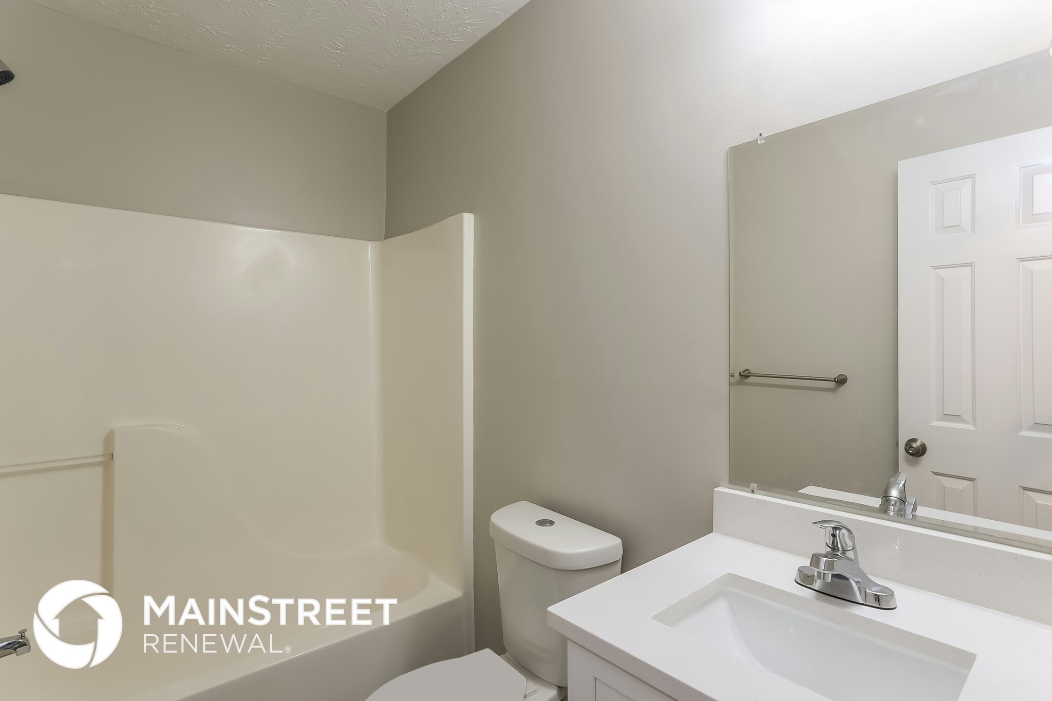 Building Photo - 382 Pleasant Way