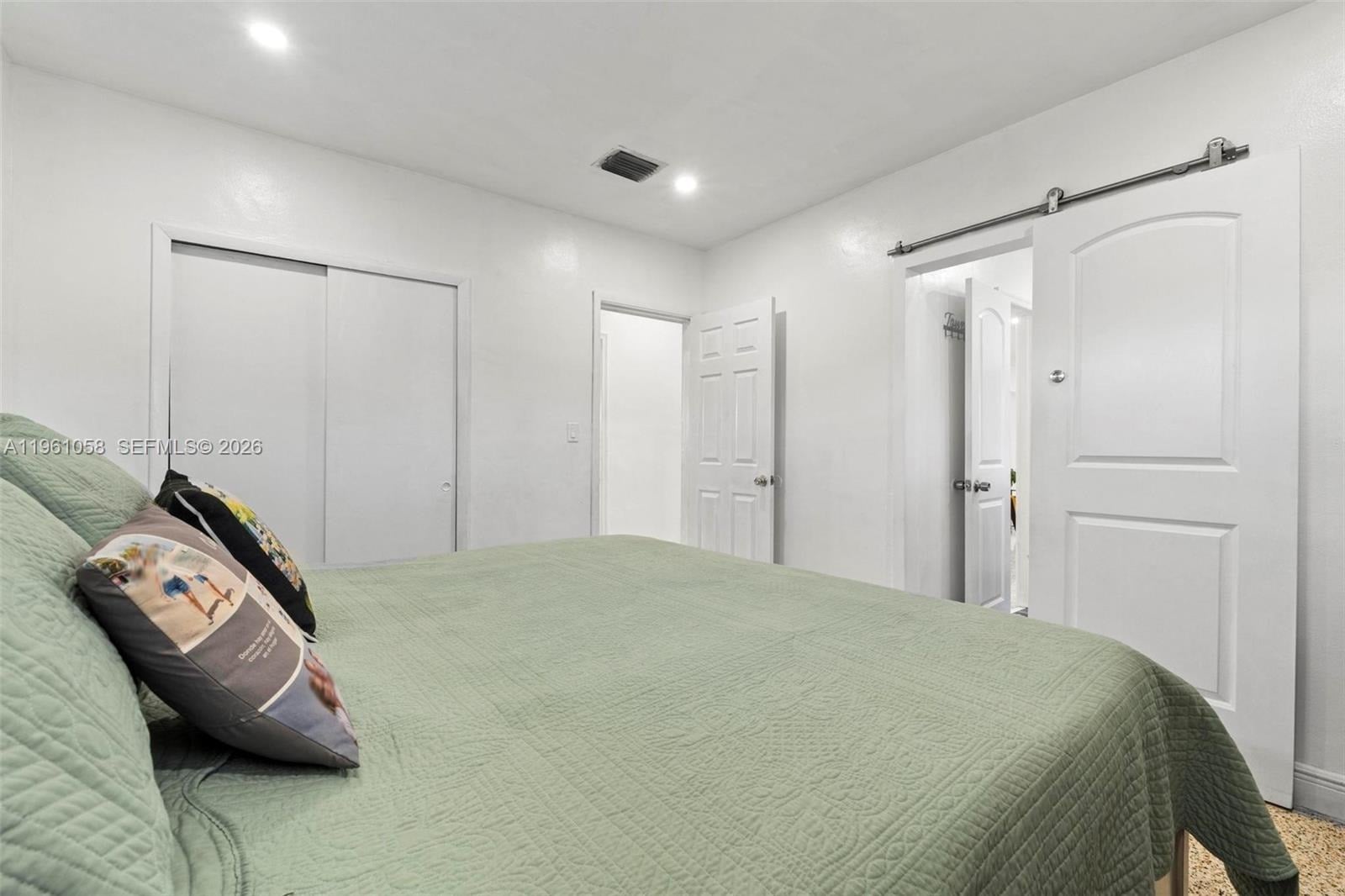 Building Photo - 8300 NW 35th Pl