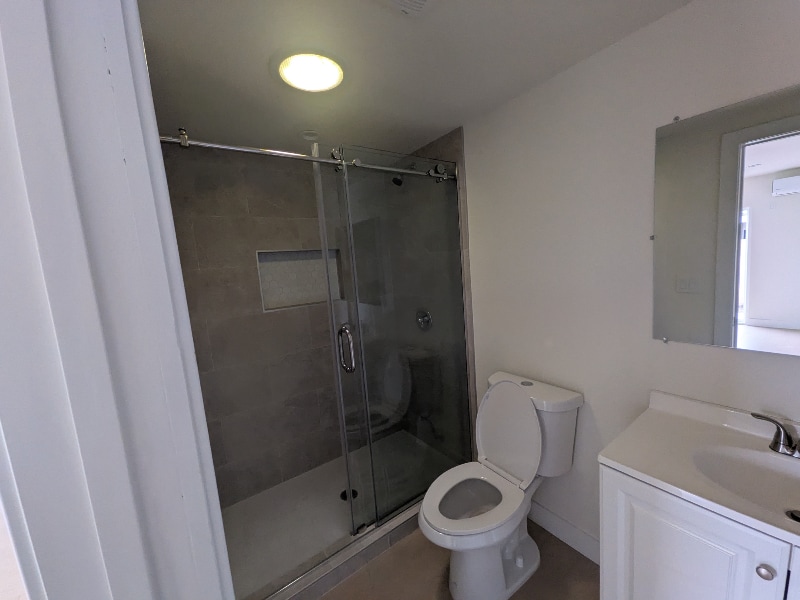 Building Photo - 6164 Ibbetson Ave