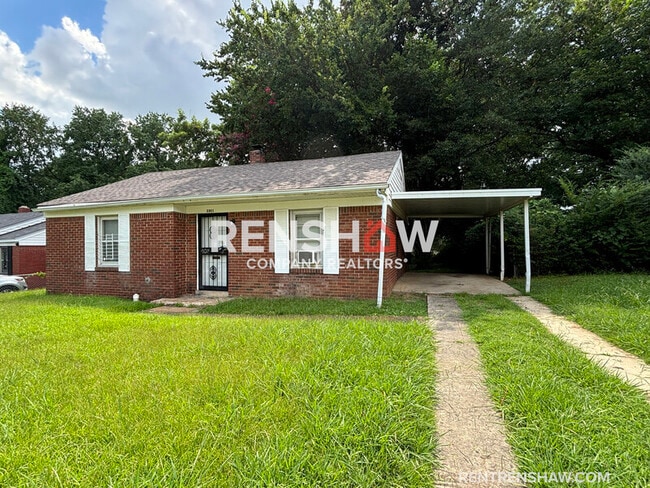 Building Photo - 2311 Imogene St