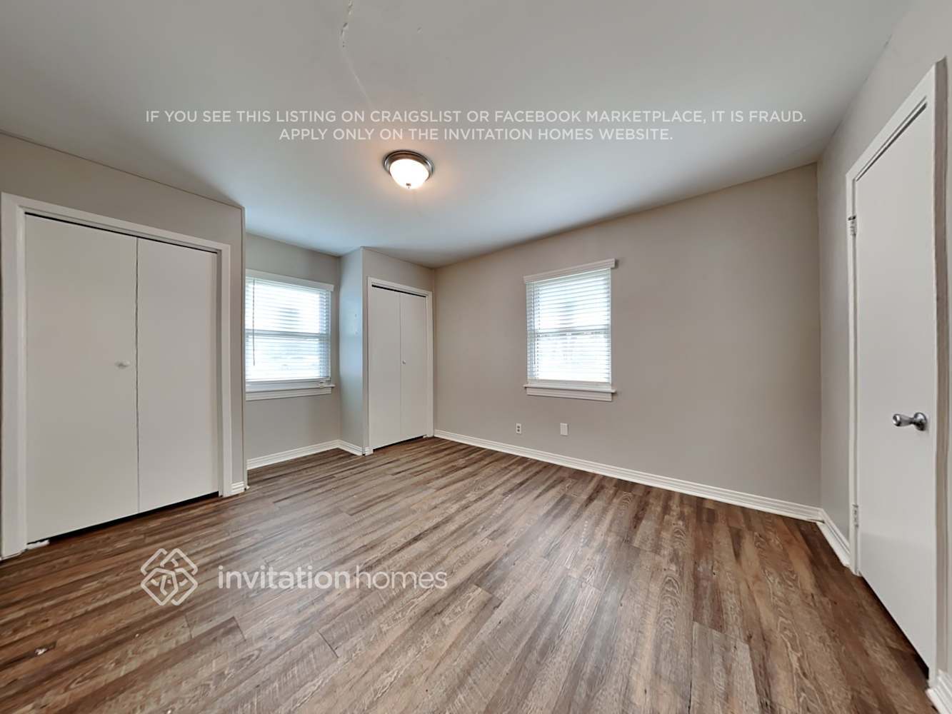 Building Photo - 4136 Winfield Ave