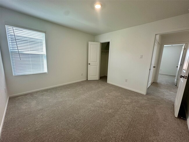 Building Photo - 13310 Rayhill Dr