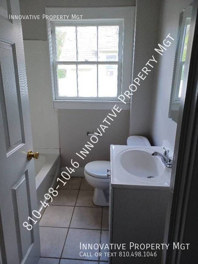 Building Photo - 1903 Joliet-