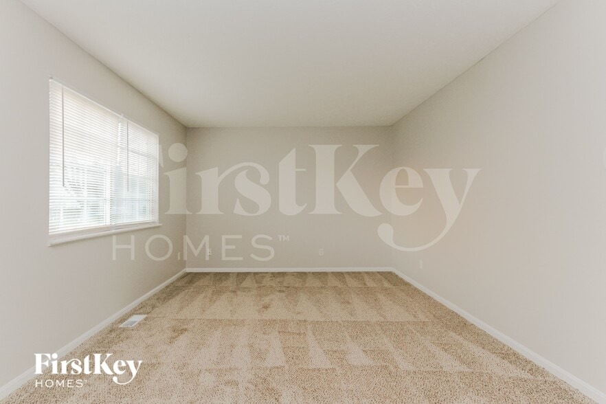 Building Photo - 5357 Traditions Dr