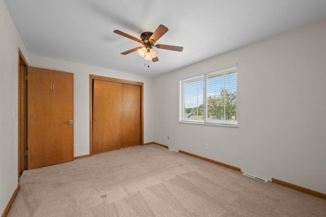 Building Photo - 2219 27th Ave