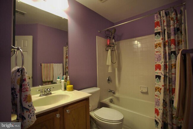 Building Photo - 4852 Cavallo Way