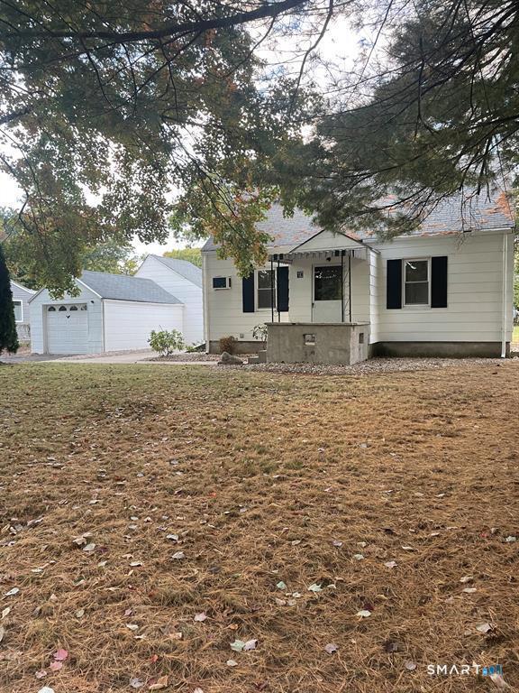 Building Photo - 10 Evans Rd