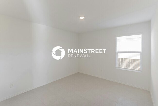 Building Photo - 3 Bedroom Pet-Friendly Home in Crandall, T...