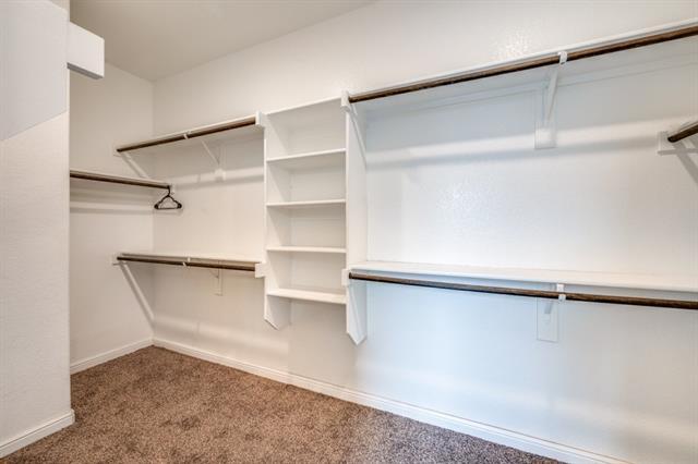 Building Photo - 713 Redding Dr