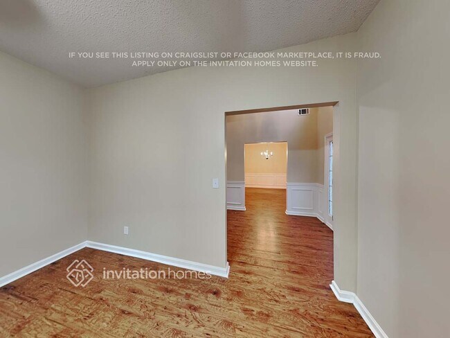 Building Photo - 7062 Cavender Dr SW