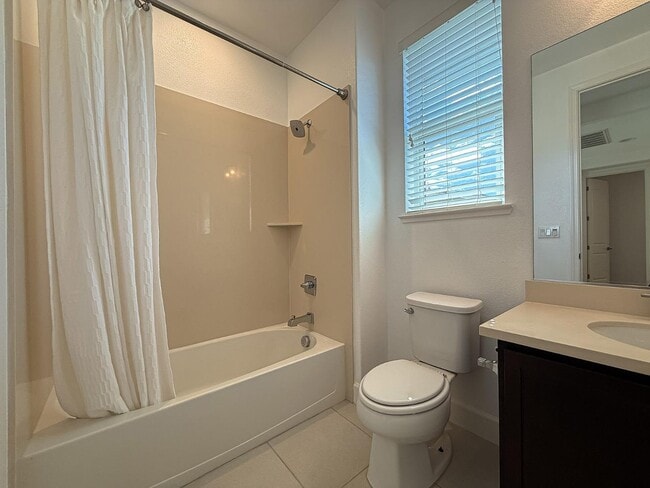 Building Photo - 4028 Freestone Pl