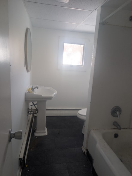 Building Photo - 510 Schultz Ct