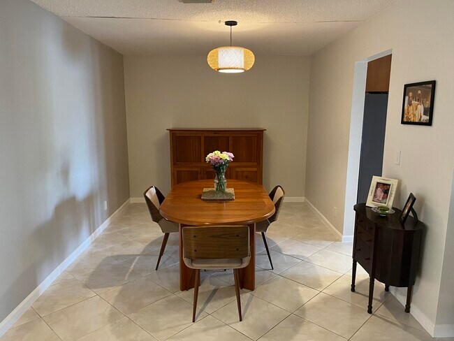 Building Photo - 7740 Stone Harbour Dr