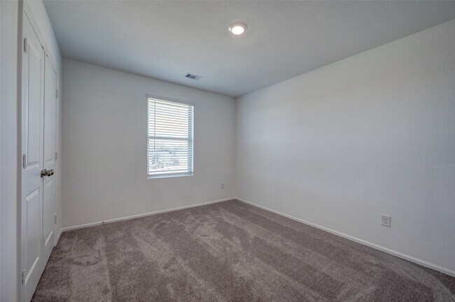 Building Photo - 25414 Katy Gate Ln