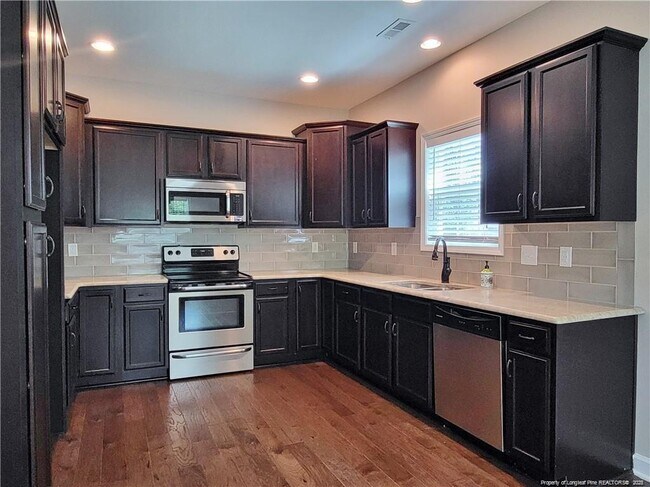 Building Photo - 270 Bent Oak Ct