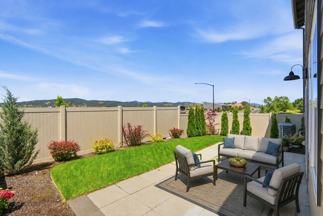 Building Photo - Beautiful Liberty Lake DR Horton Home!