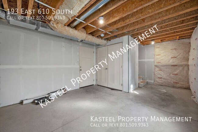 Building Photo - 193 610 S