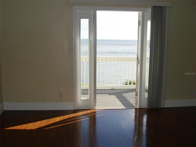 Building Photo - 5248 Beach Dr SE