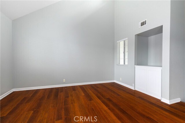 Building Photo - 1023 Southwood Dr