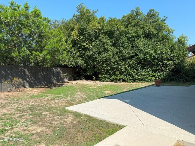 Building Photo - 2096 McCrea Rd