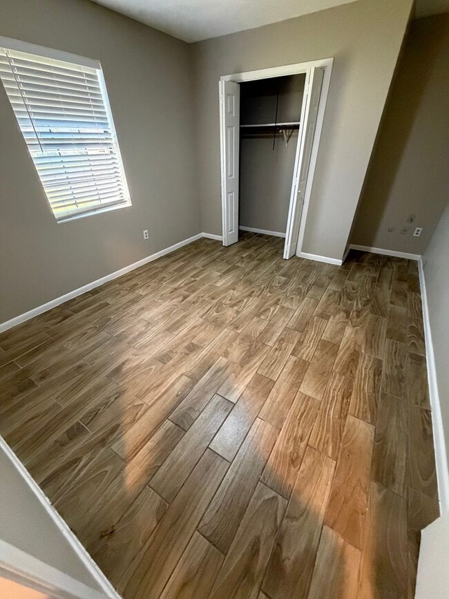 Building Photo - COMING SOON - 4 Bedroom, 2 Bathroom Home for Rent!