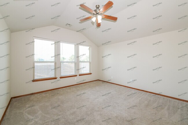 Building Photo - 2512 NW 179th Ct