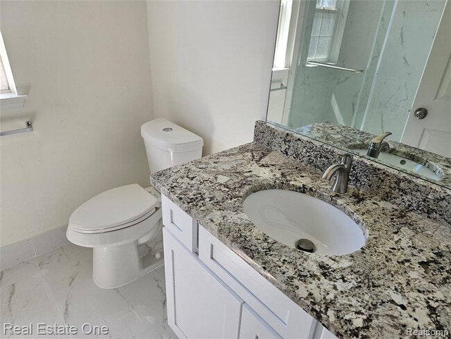 Building Photo - 56401 Scotland Blvd