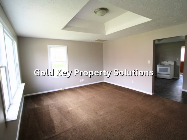 Building Photo - Remodeled 2 BR 1BA House with Garage (NO SECTION 8)