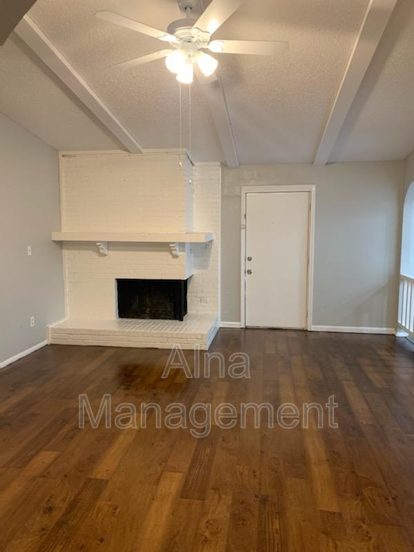 Building Photo - 3409 Castle Rock Ln