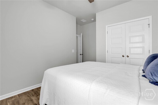 Building Photo - 106 Geranium Wy