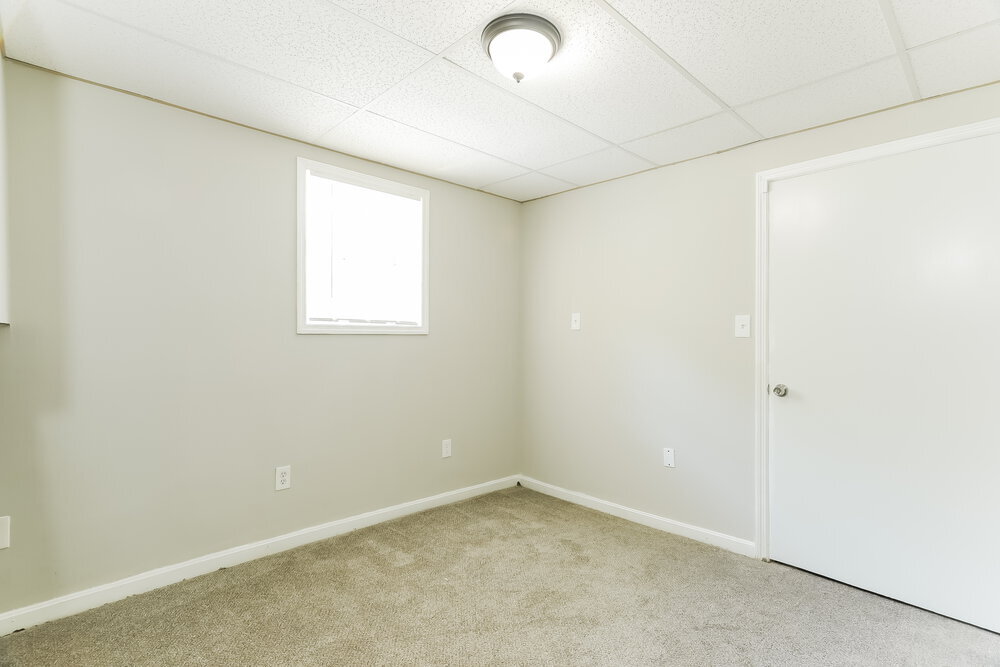 Building Photo - 232 Glenvalley Ln NW