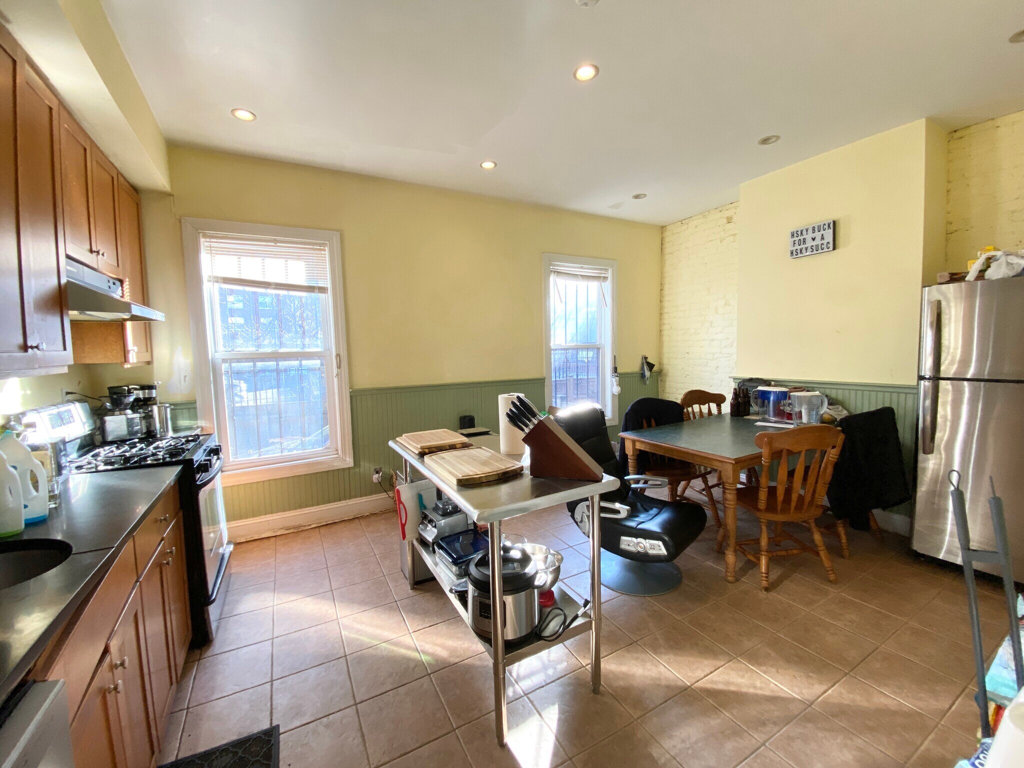 Building Photo - 31 Worthington St