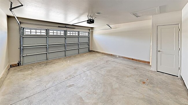 Building Photo - 5007 Avion Ct