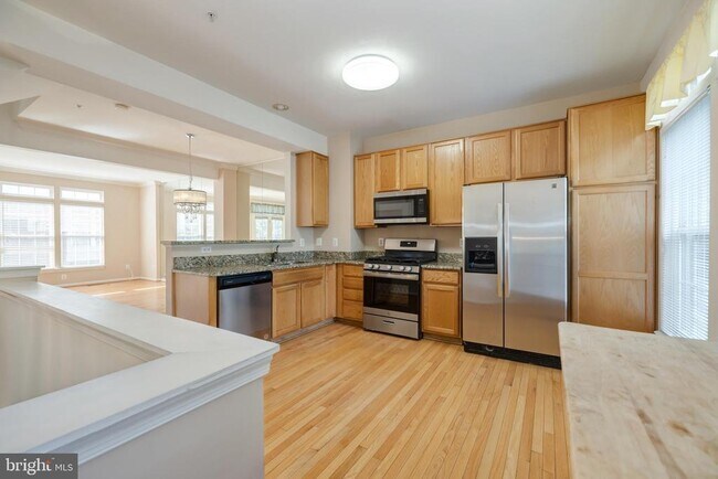Building Photo - 5821 Pearson Ln