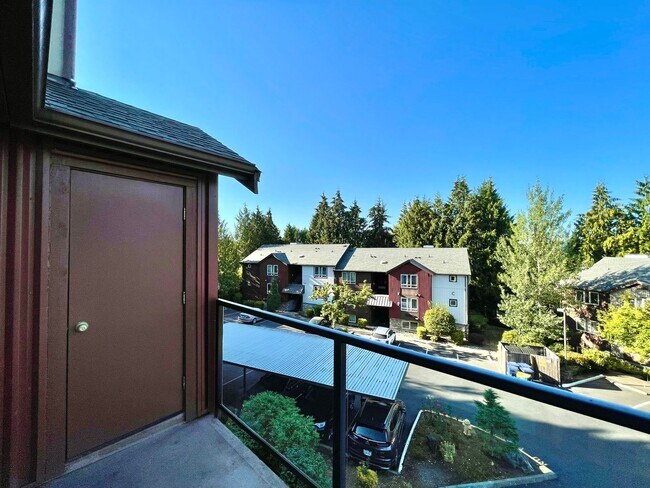Building Photo - Great Condo For Rent