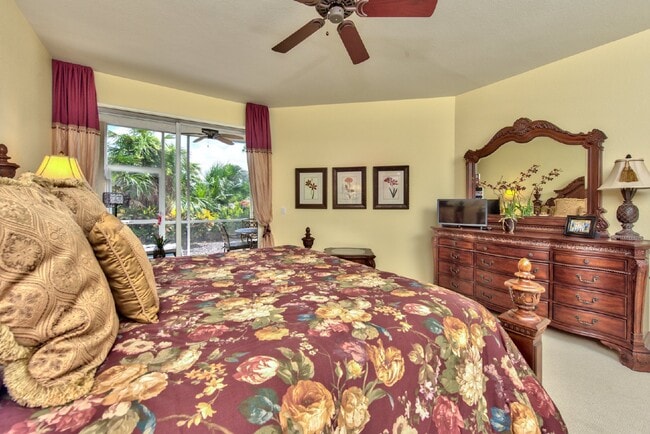 Building Photo - BEAUTIFUL PELICAN LANDING HOME