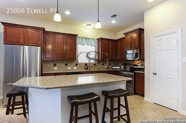 Building Photo - 25006 Elwell Point